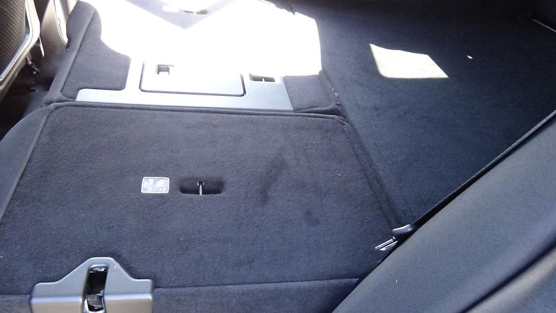 Volvo XC60  B4 Awd Taž.zař.Navi + - fotka 33 z 70