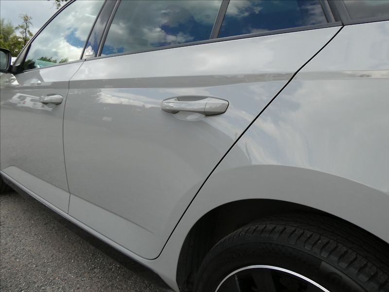Škoda Fabia 1,2 TSI 81kW Monte Carlo, ČR - fotka 16 z 48