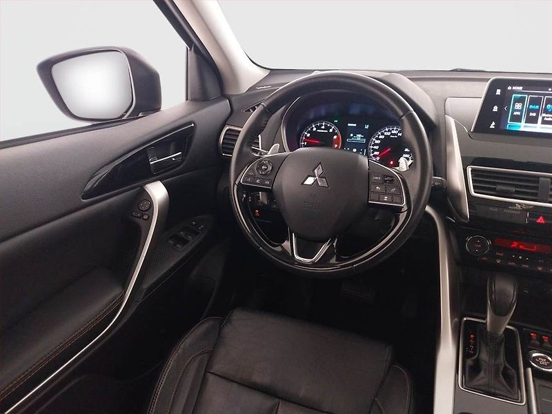 Mitsubishi Eclipse Cross (2019) Instyle 1.5 T-MIVEC, 4X4 - fotka 7 z 23