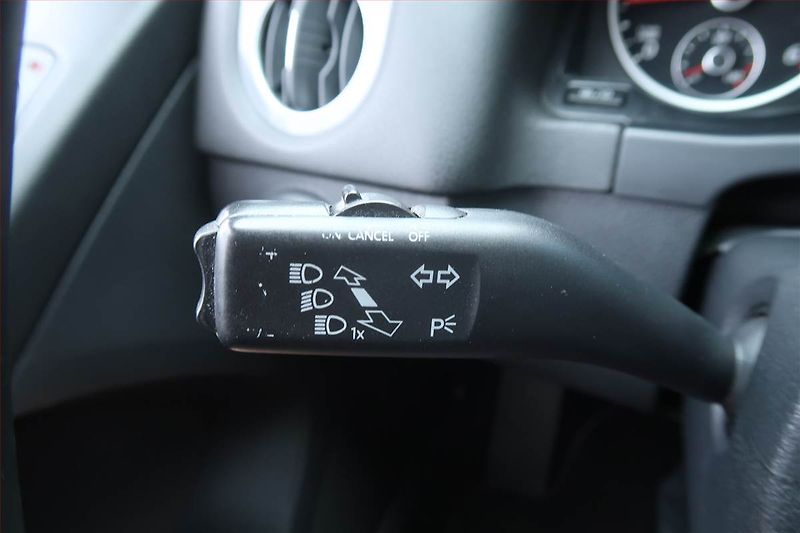 Volkswagen Tiguan (2012) 2.0 TDI, 4X4, Automat, Navi - fotka 19 z 24