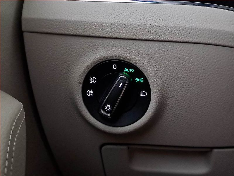 Škoda Superb (2020) Laurin&Klement 2.0 TDI - fotka 21 z 23