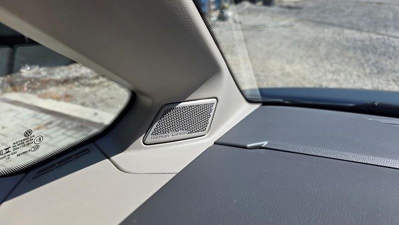 Volkswagen Multivan (2022) 1.4 TSI PHEV 160kW Style - fotka 30 z 51