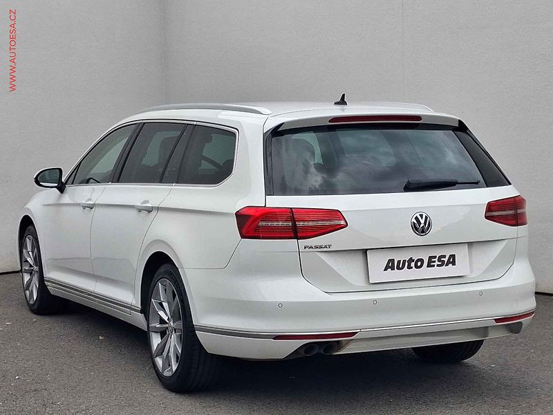 Volkswagen Passat (2019) 2.0TDi, DSG, LED, navi - fotka 6 z 20