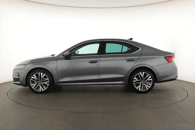 Škoda Octavia (2025) 2.0 TDI, TOP SELECTION - fotka 3 z 20