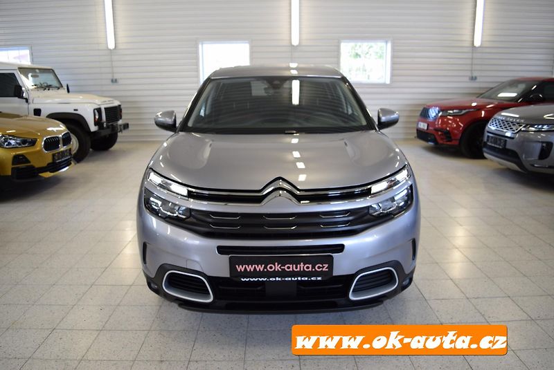 Citroën C5 Aircross HYBRID 225 ě-EAT8 165 kW-DPH - fotka 12 z 68