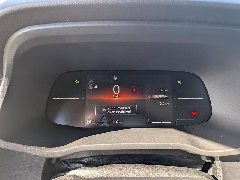 Renault Trafic (2026) L1 Equilibre Blue dCi 110 - fotka 13 z 13