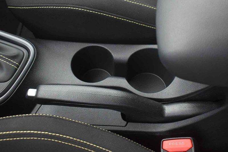 Hyundai i20 po faceliftu se moc nezměnil. Ale škoda to určitě není