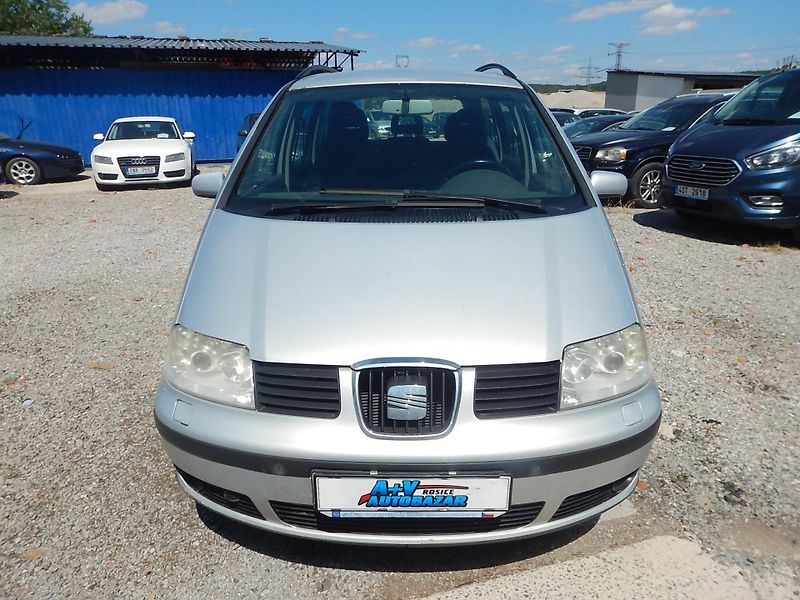 Seat Alhambra 1.9 TDi 85 kw - fotka 4 z 13