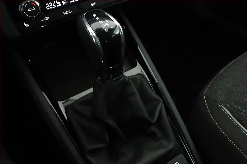 Škoda Scala (2023) Style 1.0 TSI, Automat, ČR - fotka 11 z 15