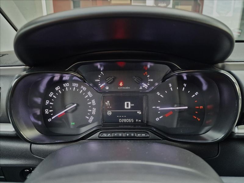 Citroën C3 1.2 PureTech Feel,ČR,1.Maj. - fotka 22 z 47