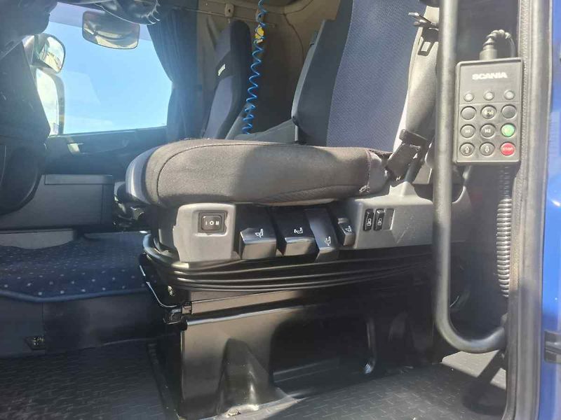 Scania R420 LA4X2 - fotka 29 z 42