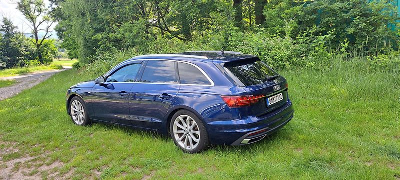 Audi A4 Avant (2021) Zlín - fotka 4 z 19