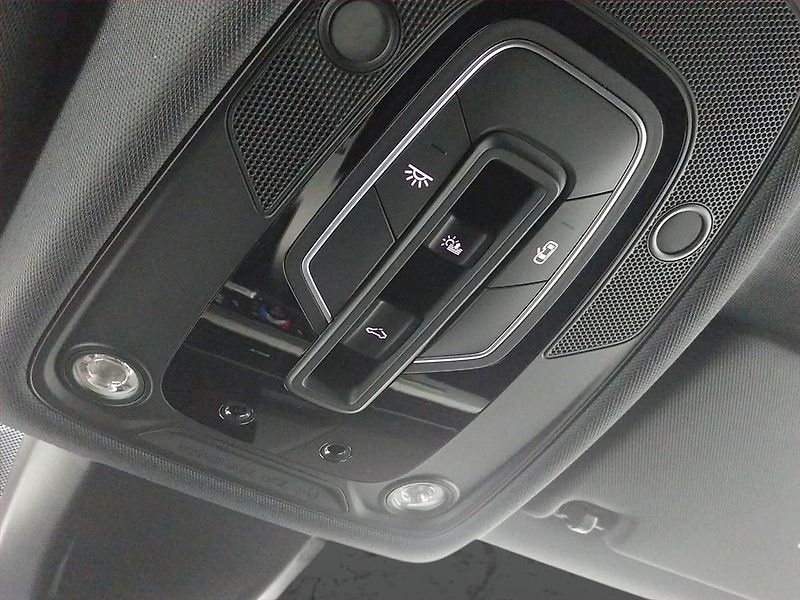 Audi A4 (2016) S-Line 2.0 TDI, 4X4, Automat - fotka 21 z 23