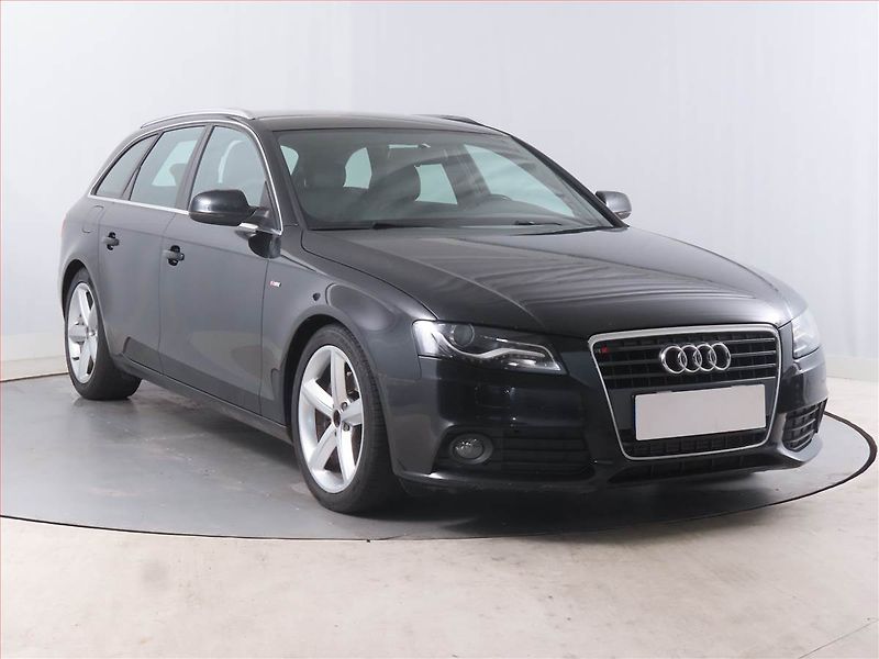 Audi A4 (2011) S-Line 2.7 TDI, Xenony - fotografie inzerátu