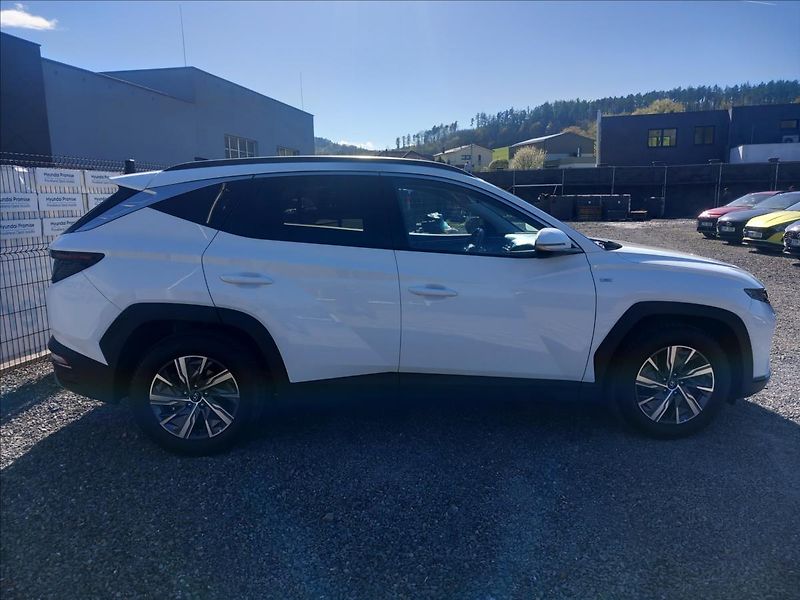 Hyundai Tucson 1,6 T-GDI 2WD DCT SMART - fotka 5 z 21