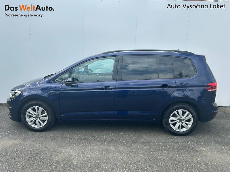 Volkswagen Touran (2022) 2.0 TDI DSG TAŽNÉ PANORAMA - fotka 3 z 31