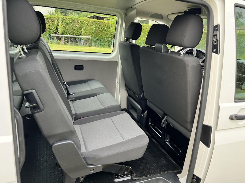 Volkswagen Transporter 2.0TDI 75KW,9MÍST,TZ,KLIMA,1MA - fotka 15 z 37