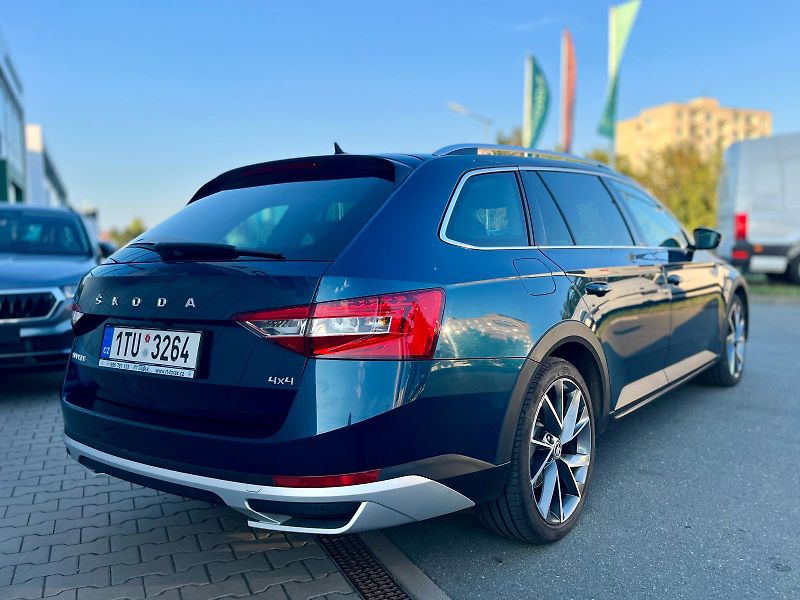 Škoda Superb (2020) 2.0 TDi Scout 4x4 DSG - fotka 5 z 19