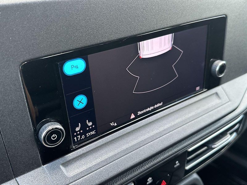 Volkswagen Caddy (2022) 2.0 TDI Life - fotka 13 z 31