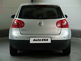 Volkswagen Golf (2006) 1.6 16V, 2.maj,ČR, AC, tempo - náhled 4