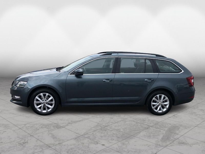 Škoda Octavia COMBI 1.6 TDi STYLE - fotka 3 z 30
