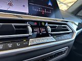 BMW X7 (2021) M50D FINAL EDITION 1/100 - náhled 33