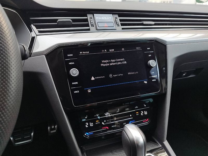 Volkswagen Passat (2022) Alltrack,2.0 TDI,147kW,DSG,4Mo - fotka 11 z 23