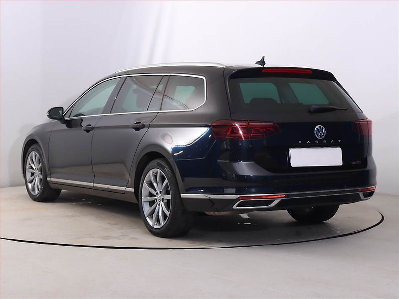Volkswagen Passat (2019) 2.0 TDI - fotka 4 z 23