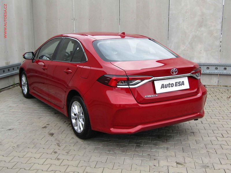 Toyota Corolla (2020) 1.6 VVT-i, ČR, Comfort, AT - fotka 6 z 19