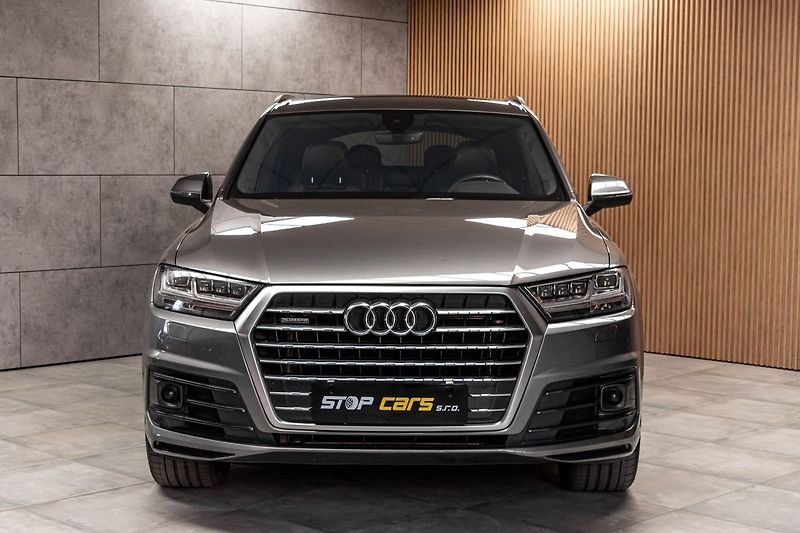 Audi Q7 3.0TDI REZERVACE - fotka 2 z 51
