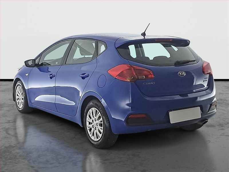 Kia Ceed (2014) 1.4 CRDi - fotka 4 z 16