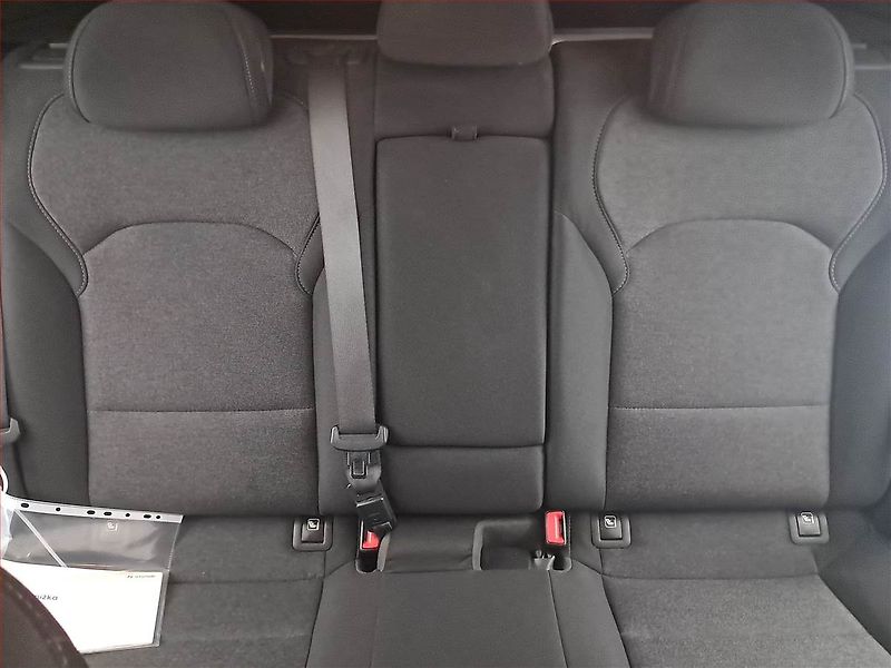 Hyundai i30 (2021) 1.6 CRDi MHEV, Automat - fotka 10 z 19