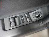 Volkswagen Passat (2011) 1.6 TDi, 1.maj, servis.kniha - náhled 16