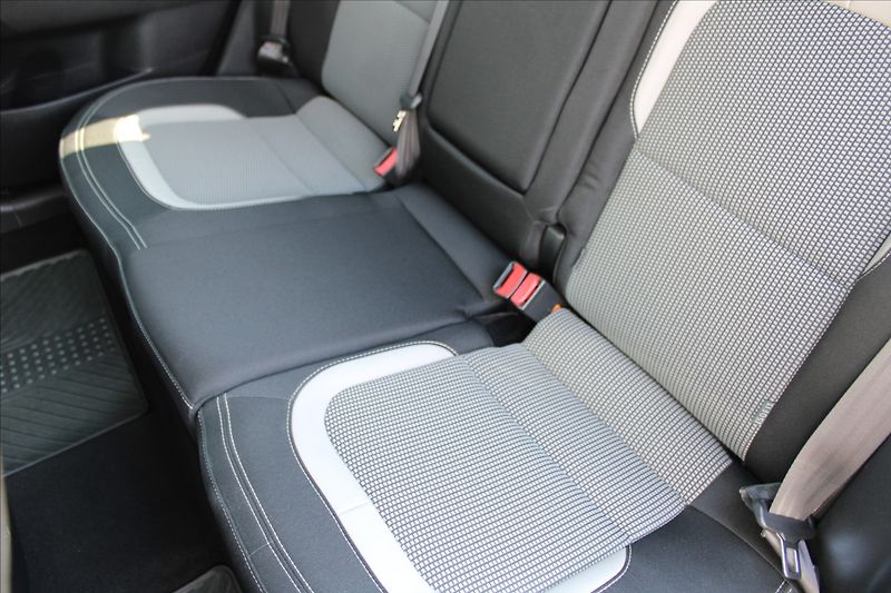 Kia Ceed 1,6 GDi  ČR,1.MAJITEL,TOP - fotka 24 z 41