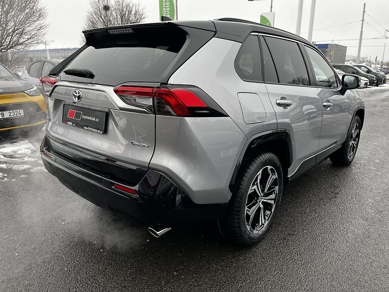 Toyota RAV4 2.5 Plug-in Hybrid ODBĚR IHNED - fotka 4 z 39
