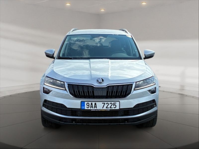 Škoda Karoq 2,0 TDI 110 4x4 Style AT - fotka 2 z 9