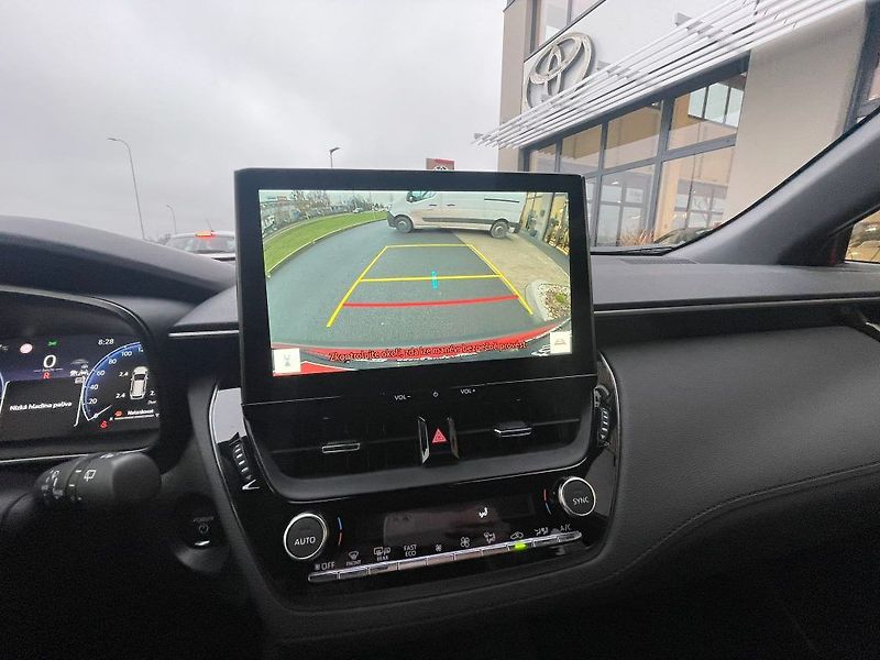 Toyota Corolla Cross 2.0 Hybrid 4x4 GR SPORT - fotka 25 z 27