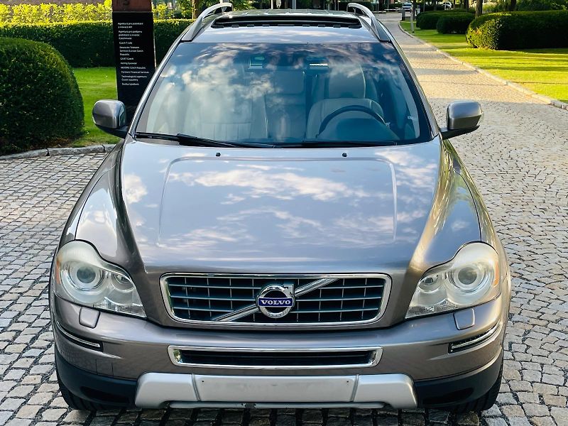 Volvo XC90 2.4 D5 4x4 AUT SERVISKA TAŽNÉ - fotka 5 z 48