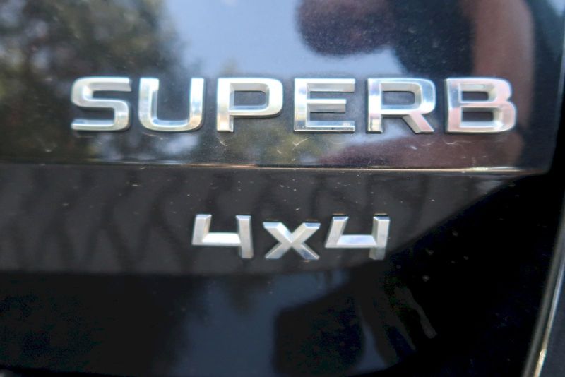 Škoda Superb (2018) Combi L&K  2,0 TDi/140 kW 4X4 - fotka 30 z 36