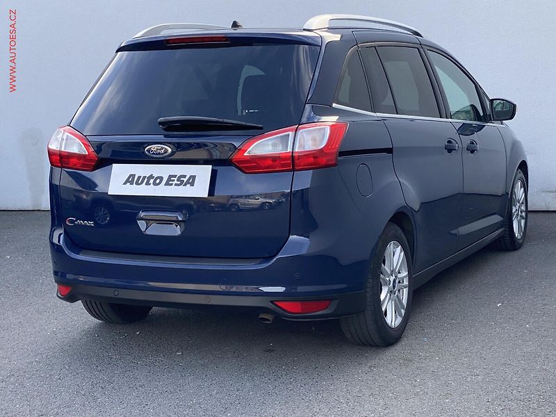 Ford Grand C-MAX (2013) 2.0TDCi, Bixen, navi, kamera - fotka 4 z 17