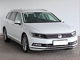 Volkswagen Passat (2018) Highline 2.0 TDI, Automat - náhled 1