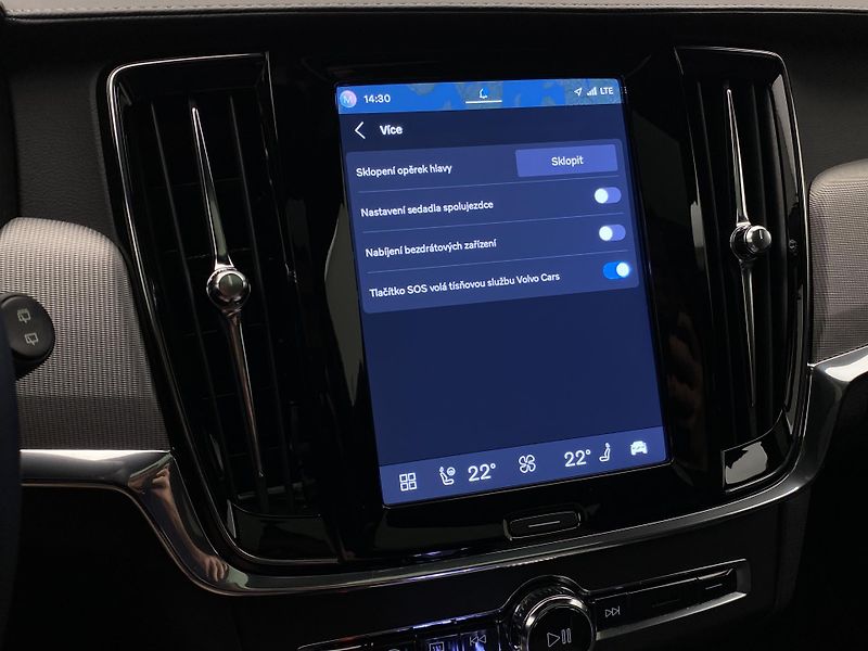 Volvo V90 B4 BRIGHT PLUS AUT - fotka 58 z 63