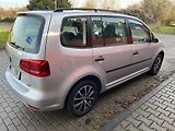 Volkswagen Touran 1.6 TDi DSG Serviska - náhled 4
