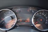 Peugeot 5008 1,6 HDI 88KW AUTOMAT 7MÍST TOP - náhled 40