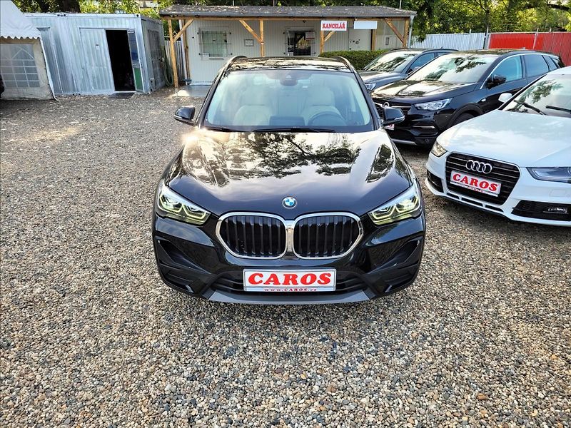 BMW X1 JIŽ NENÍ K DISPOZICI - fotka 49 z 50