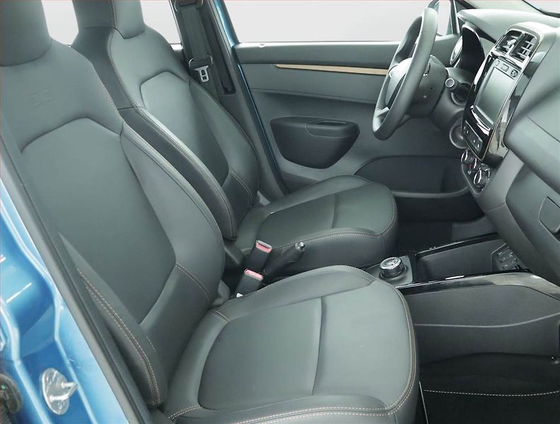 Dacia Spring (2023) Electric 65 (27 kWh), SoH 93% - fotka 9 z 18