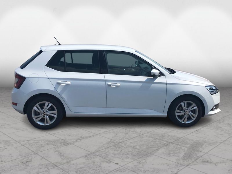 Škoda Fabia 1,0TSi 70kW STYLE PLUS - fotka 8 z 27