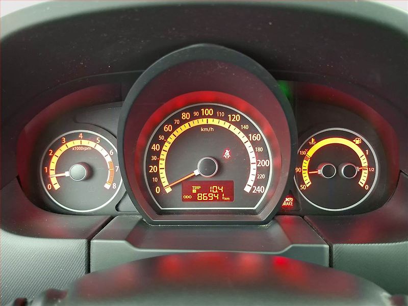 Kia Ceed (2012) 1.4 CVVT, Tempomat - fotka 11 z 14