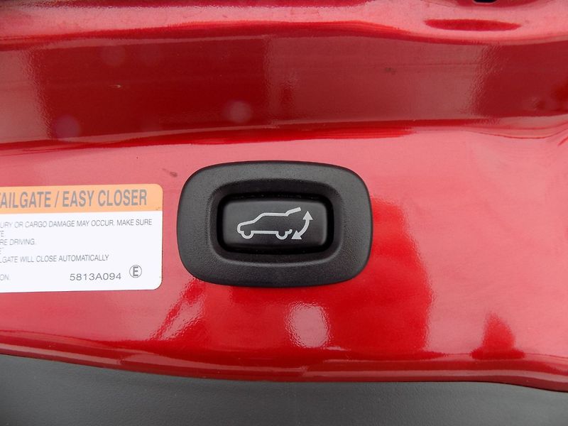 Mitsubishi Outlander (2021) 2.4 PHEV/4WD/1.Maj./LED/ - fotka 9 z 42