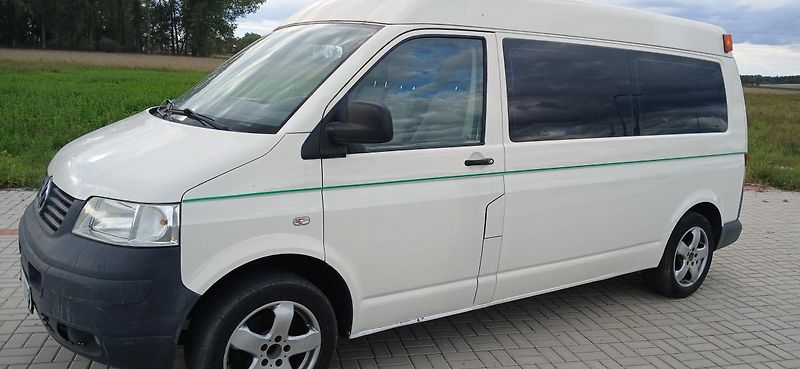 Volkswagen Transporter 1.9 TDI L2 H2 9míst LONG  - fotka 2 z 32